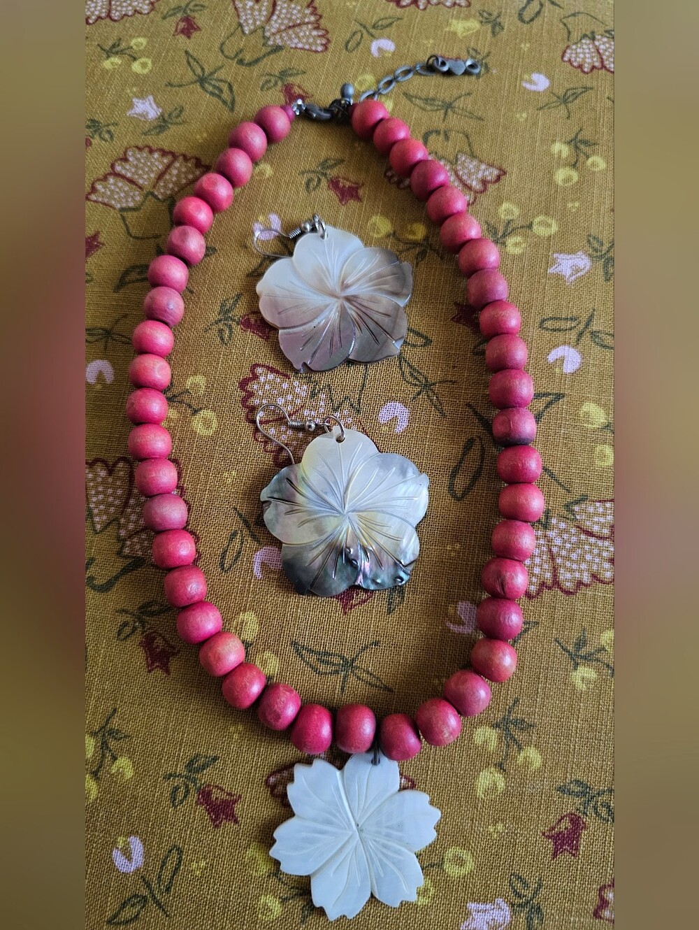 Handcrafted Pink Beaded Necklace with White Floral Pendant by